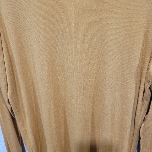Wilfred Only Ribbed turtleneck long sleeve shirt - Picture 3 of 6